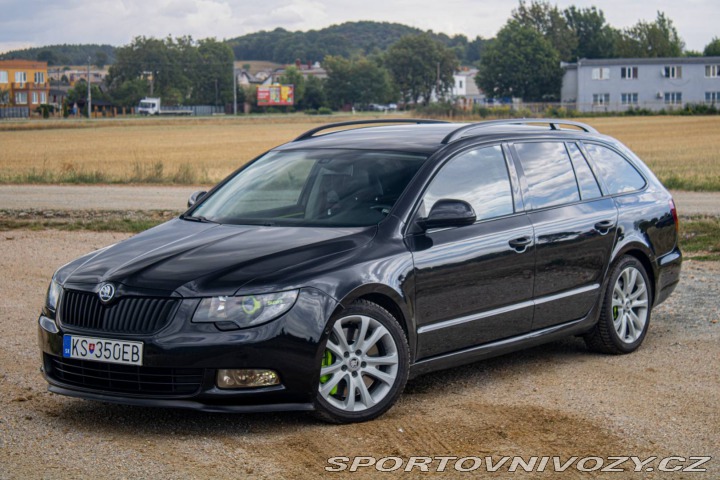 Škoda Superb Combi 2010