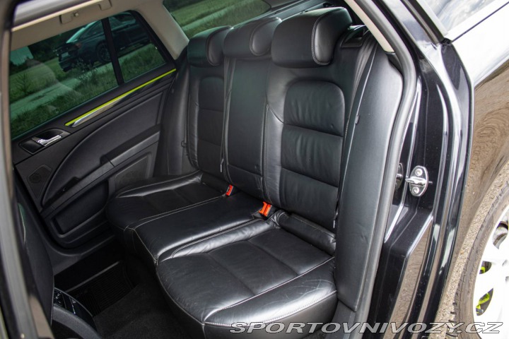 Škoda Superb Combi 2010