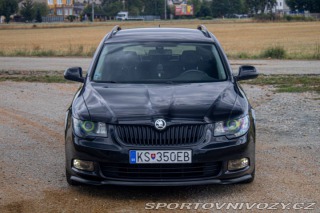 Škoda Superb Combi 2010