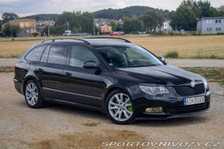 Škoda Superb Combi 2010
