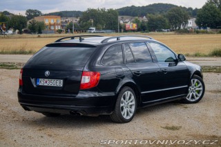 Škoda Superb Combi 2010