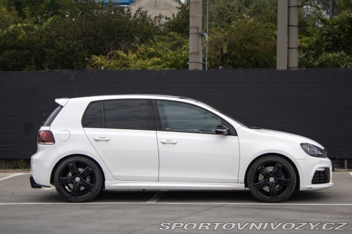 Volkswagen Golf 2.0 TFSI 270k R 4-Motion 2010