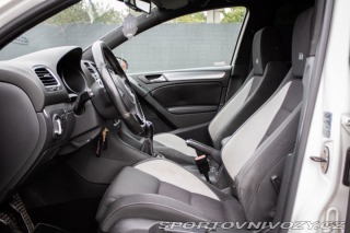 Volkswagen Golf 2.0 TFSI 270k R 4-Motion 2010