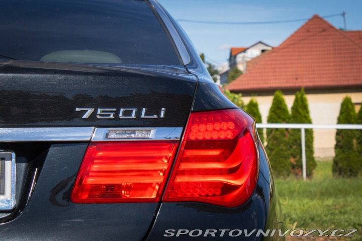 BMW 7 750Li xDrive 2011