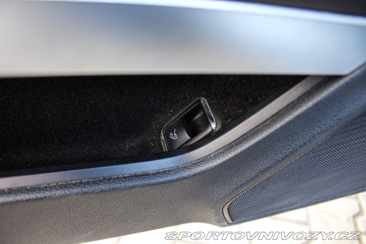 Mercedes-Benz E Kabriolet 220 CDI Blue A 2011