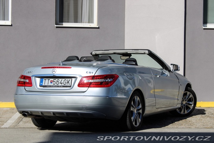 Mercedes-Benz E Kabriolet 220 CDI Blue A 2011