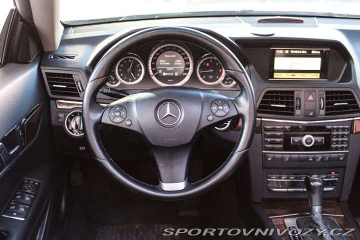 Mercedes-Benz E Kabriolet 220 CDI Blue A 2011