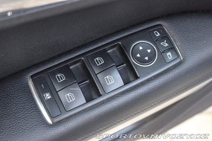 Mercedes-Benz E Kabriolet 220 CDI Blue A 2011