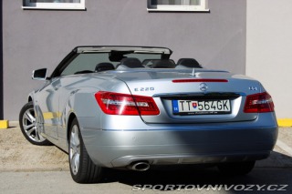 Mercedes-Benz E Kabriolet  220 CDI Blue A 2011