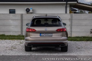 Volkswagen Ostatní modely Touareg  3.0 V6 TDI SCR 286k Eleg 2018