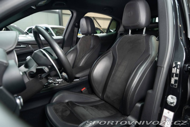 Alfa Romeo Stelvio 2.9 V6 Twin Turbo QV AWD 2020