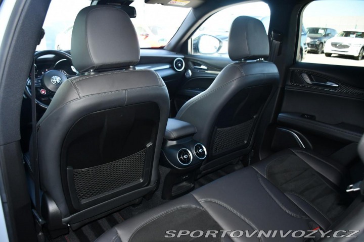 Alfa Romeo Stelvio VELOCE Ti Q4 2.0 REZERVAC 2021