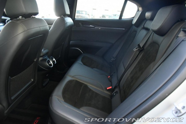 Alfa Romeo Stelvio VELOCE Ti Q4 2.0 REZERVAC 2021