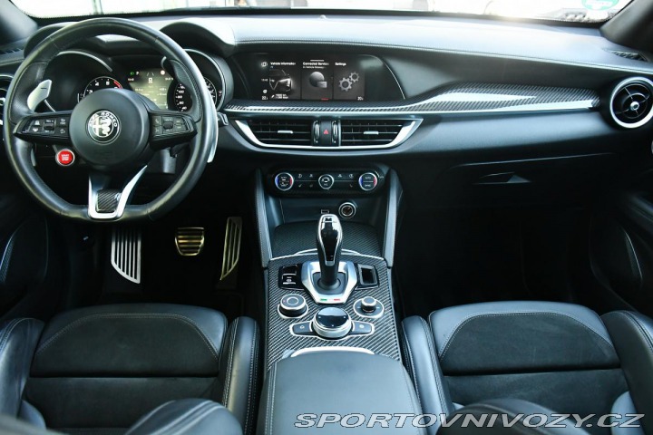 Alfa Romeo Stelvio VELOCE Ti Q4 2.0 REZERVAC 2021