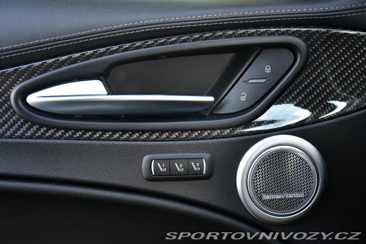 Alfa Romeo Stelvio VELOCE Ti Q4 2.0 REZERVAC 2021