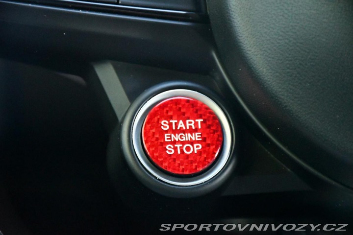 Alfa Romeo Stelvio VELOCE Ti Q4 2.0 REZERVAC 2021