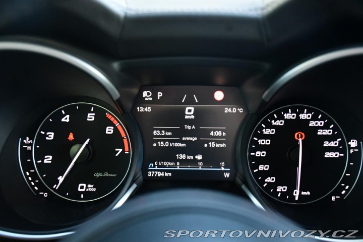 Alfa Romeo Stelvio VELOCE Ti Q4 2.0 REZERVAC 2021