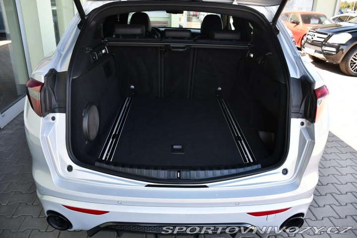 Alfa Romeo Stelvio VELOCE Ti Q4 2.0 REZERVAC 2021