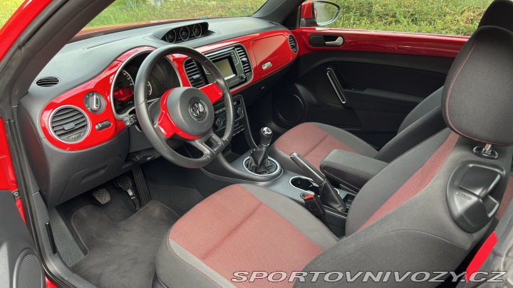 Volkswagen Beetle 2015