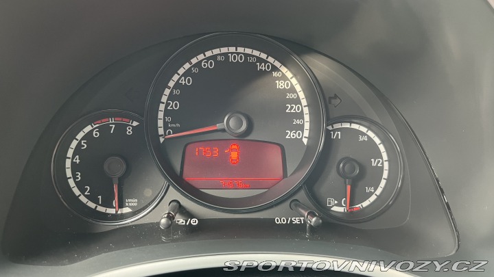 Volkswagen Beetle 2015