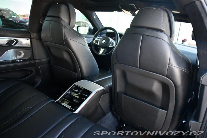 BMW 8 M850i xD LASER PANO K360° 2019