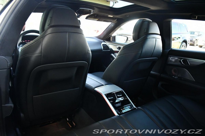 BMW 8 M850i xD LASER PANO K360° 2019