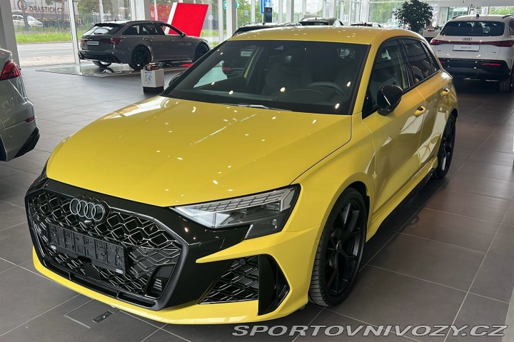 Audi RS3 2025