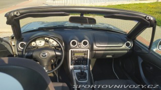 Mazda MX-5  2001