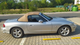 Mazda MX-5  2001