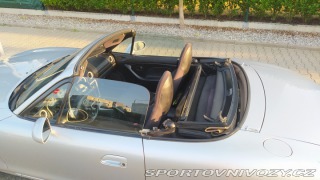 Mazda MX-5  2001