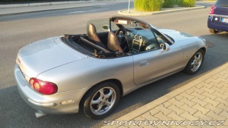 Mazda MX-5  2001