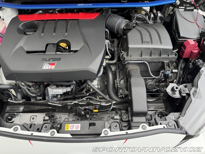 Toyota Yaris GR Sport 2021