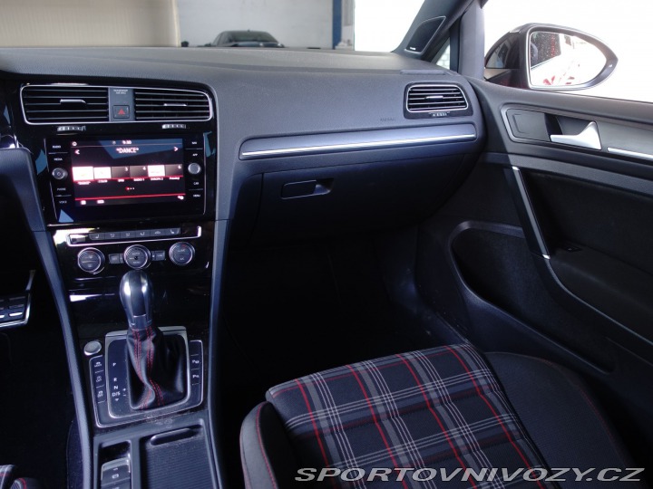 Volkswagen Golf 2.0 GTI Performance 2018