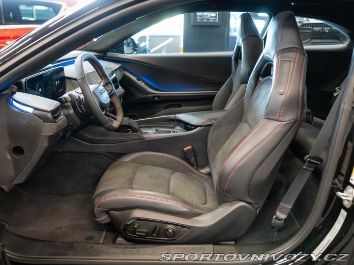 Dodge Charger 0.0 Daytona Scat Pack 670 2024