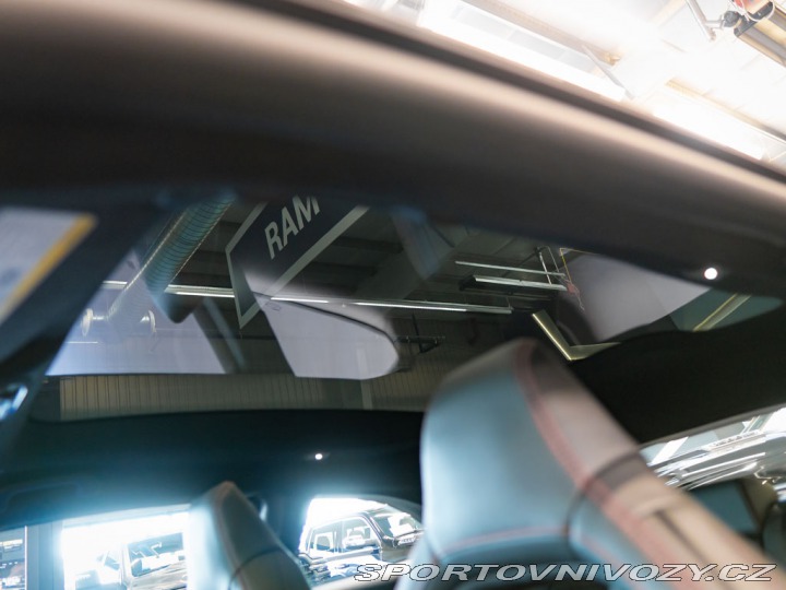 Dodge Charger 0.0 Daytona Scat Pack 670 2024