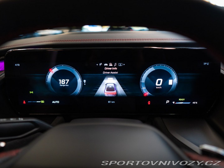 Dodge Charger 0.0 Daytona Scat Pack 670 2024