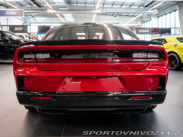 Dodge Charger 0.0 EV Scat Pack 670HP AW 2024