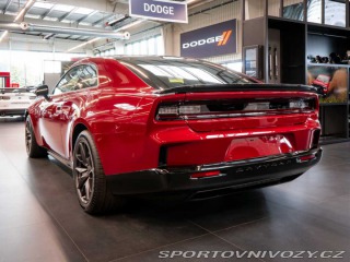 Dodge Charger 0.0 EV Scat Pack 670HP AW 2024
