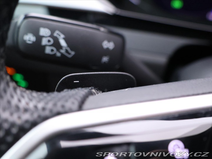 Volkswagen Arteon 2,0 TDI 110kW DSG R-line 2022