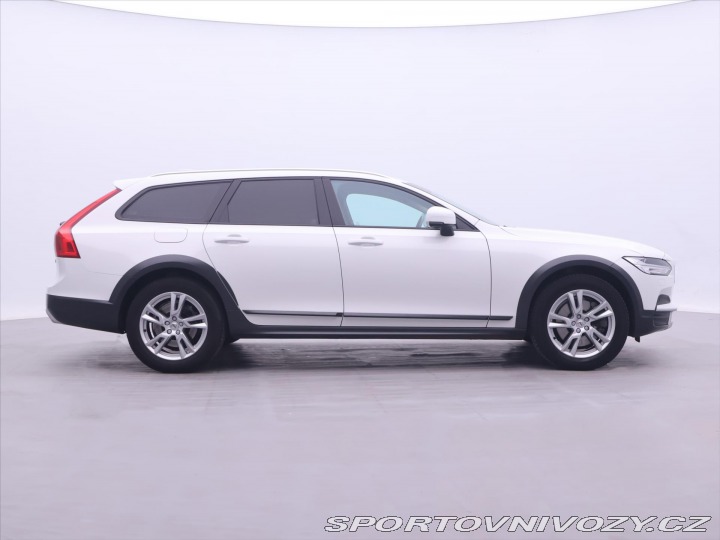 Volvo V90 2,0 Cross Country Polesta 2019