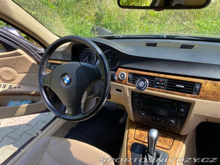 BMW 3 2,0 E90 320d automatick 2005