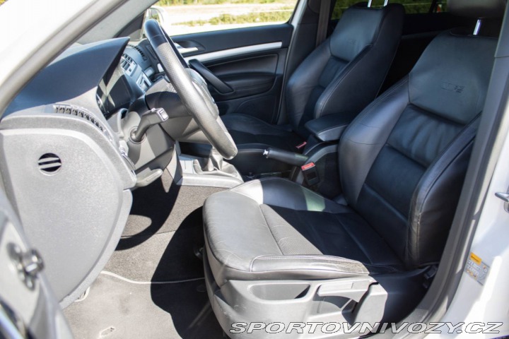 Škoda Octavia RS Combi 2011