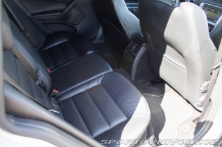 Škoda Octavia RS Combi 2011