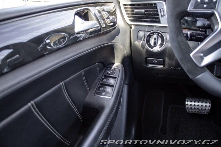 Mercedes-Benz Ostatní modely ML L 63 AMG, 430kW PERFORMA 2012