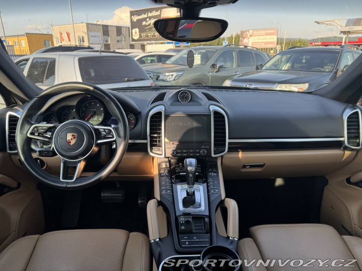 Porsche Cayenne PLATINUM 4X4 3,6i 220 KW 2017