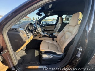 Porsche Cayenne PLATINUM 4X4 3,6i 220 KW 2017
