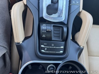Porsche Cayenne PLATINUM 4X4 3,6i 220 KW 2017