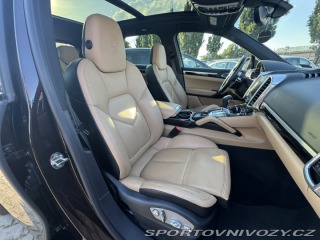 Porsche Cayenne PLATINUM 4X4 3,6i 220 KW 2017
