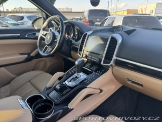 Porsche Cayenne PLATINUM 4X4 3,6i 220 KW 2017