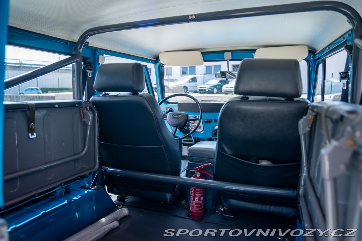 Toyota Ostatní modely LandCruiser FJ40 V8 6.0L 1982